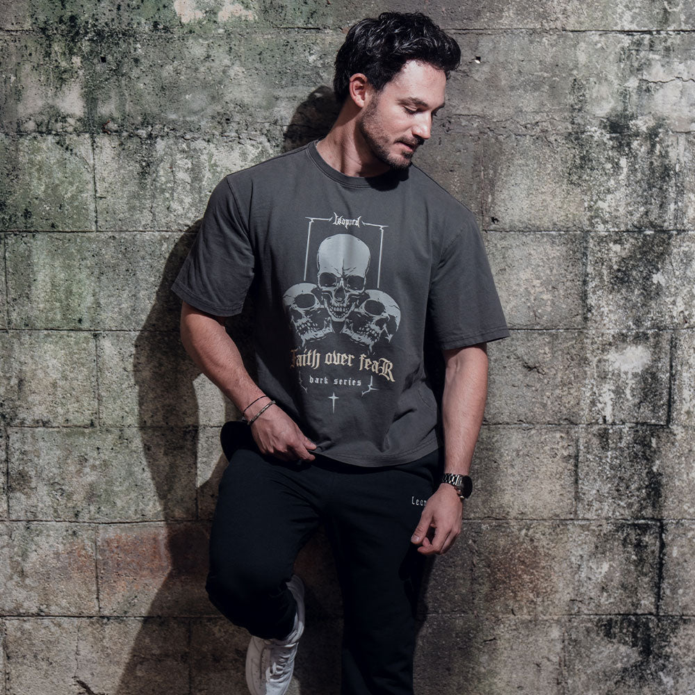 Playera Boxy | Oversized Fit Dark Series Faith Over Fear Pigment