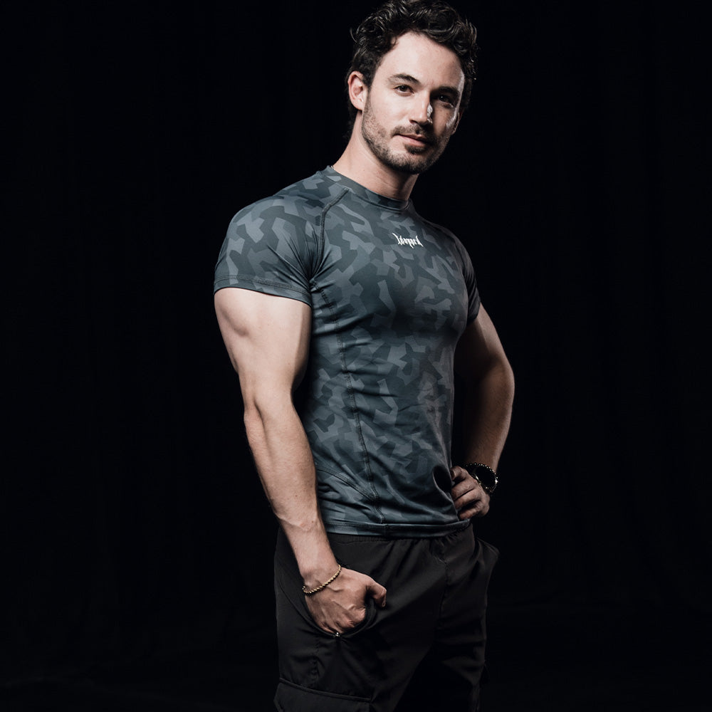 Strike Ops Compression Short Sleeve Ghost (preventa)