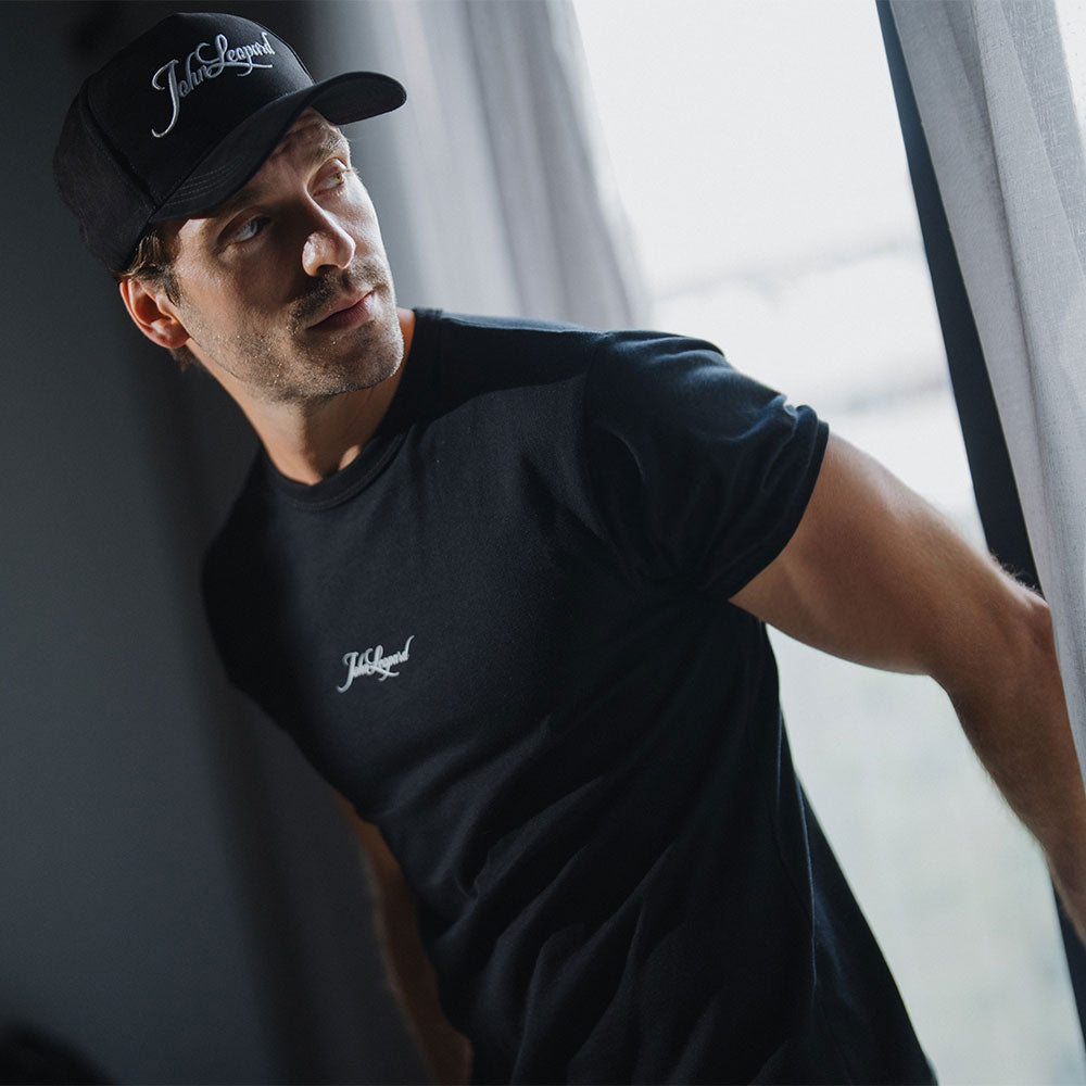 Playera Heritage Logo Slim Ringer Black