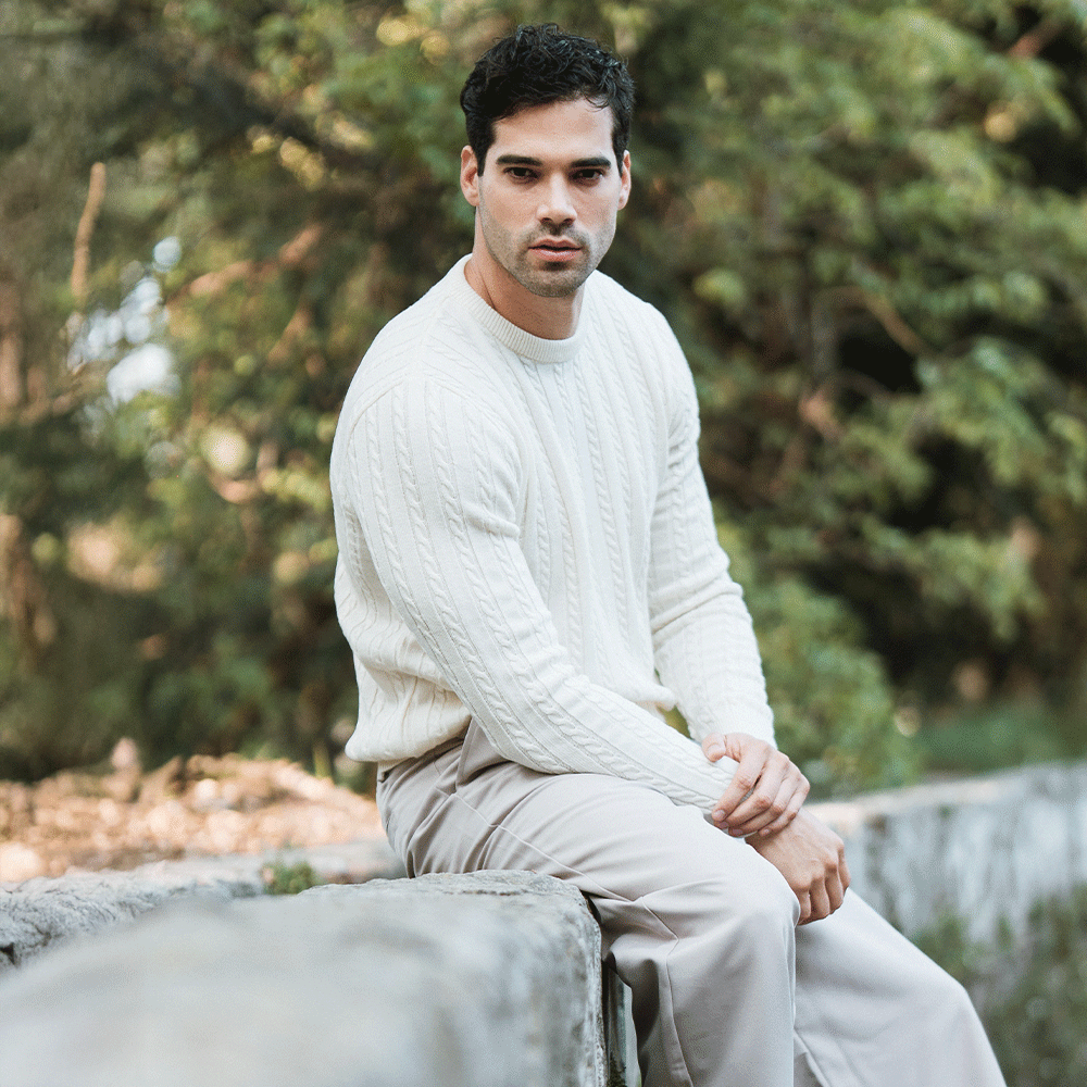 Crewneck Cable Knit Sweater Raw Cream