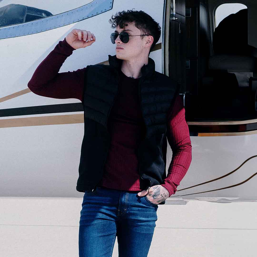 Chaleco Essential Down Vest Black