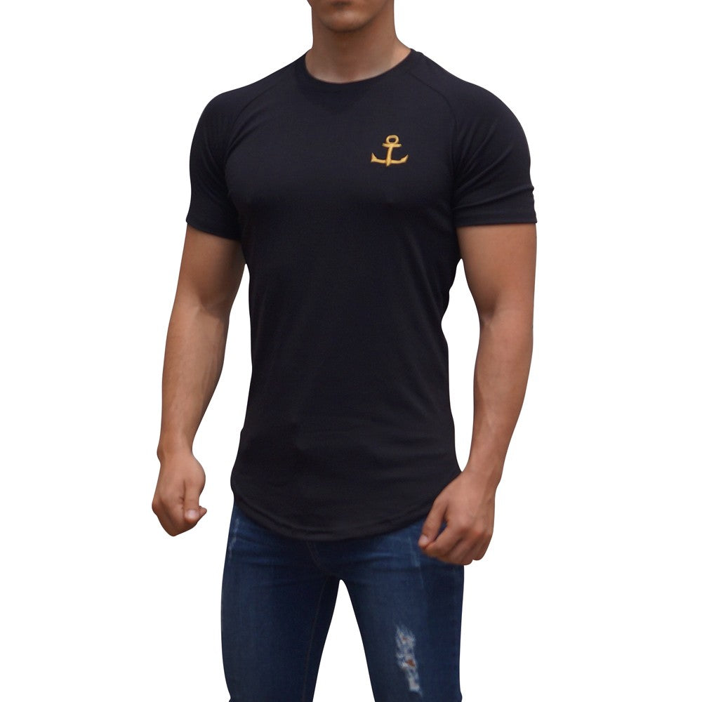 Black Raglan T-shirt Black Short Sleeve Golden Logo