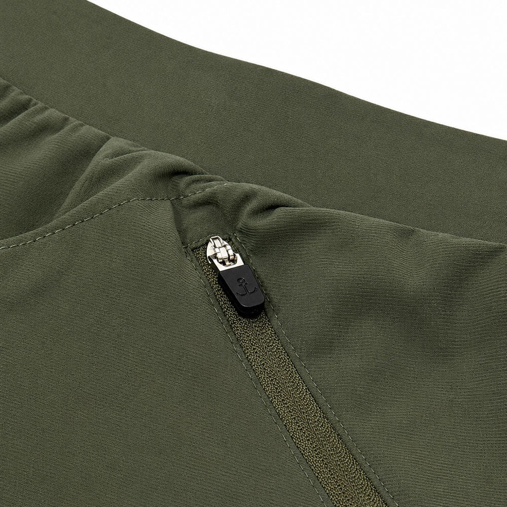 Motion Series Short Olive