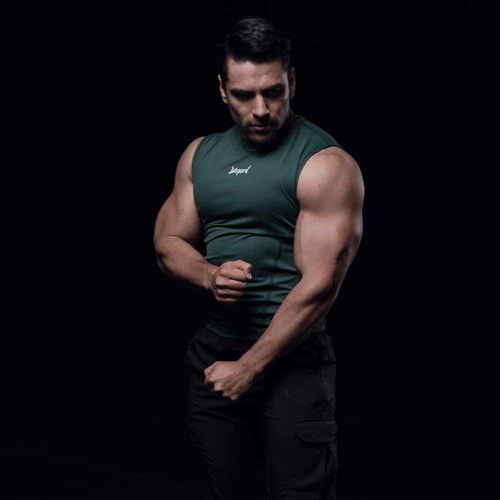 Strike Ops Compression Tank Sleeve Dark Green (preventa)