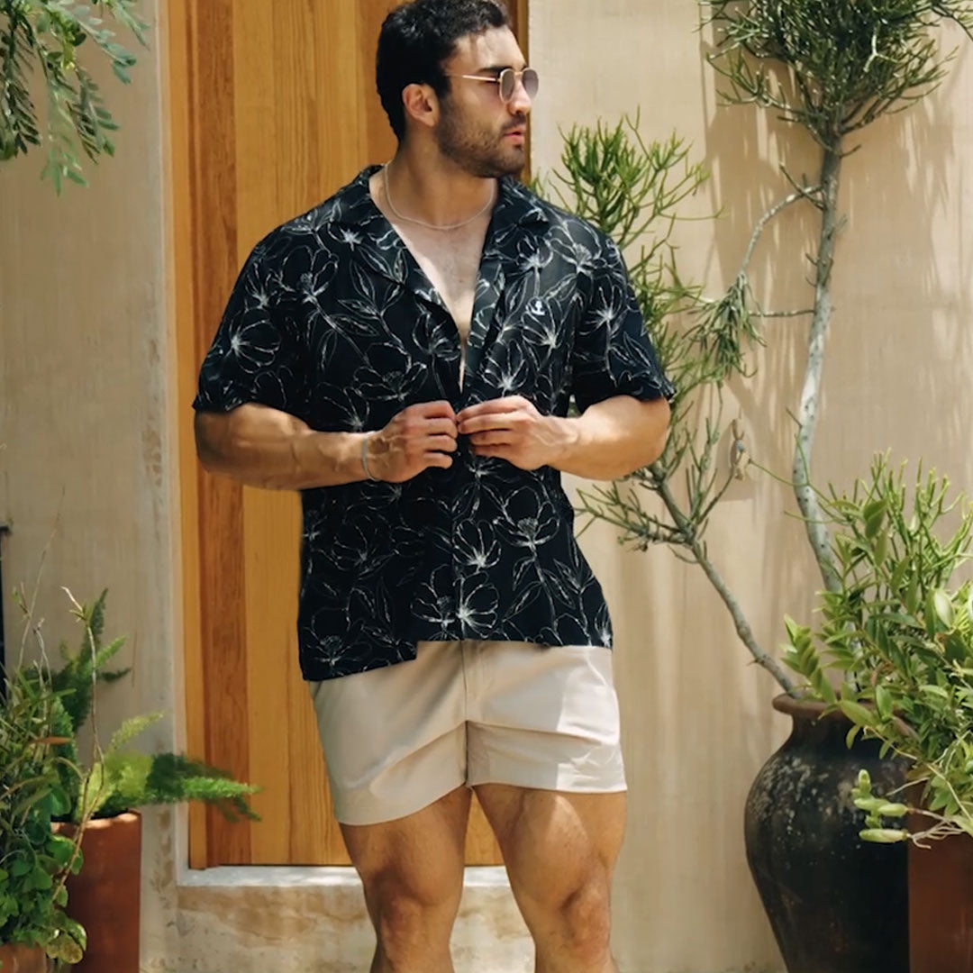 Camisa Resort Manga Corta Monochrome Hibiscus Black