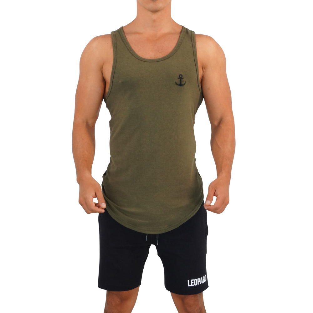 Gym Core Tank Verde Militar Ancla Negra Bordada