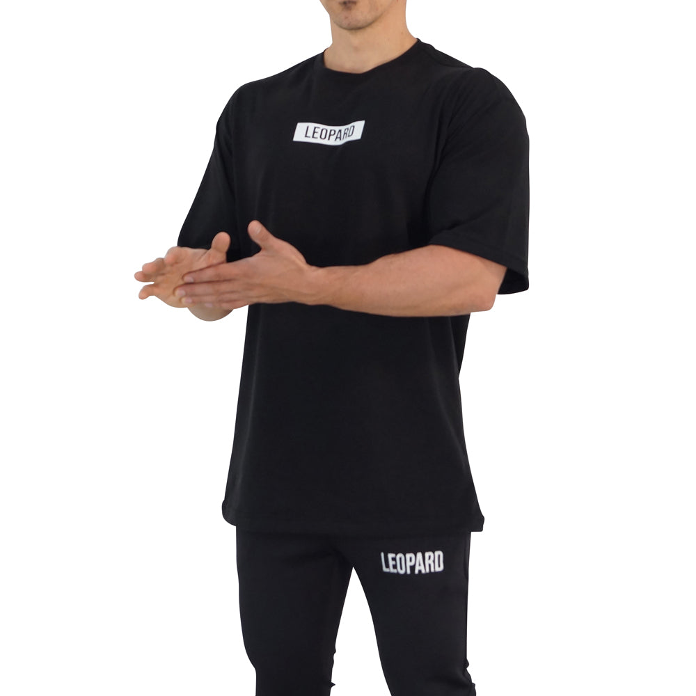 Playera Oversized Logo Leopard Black